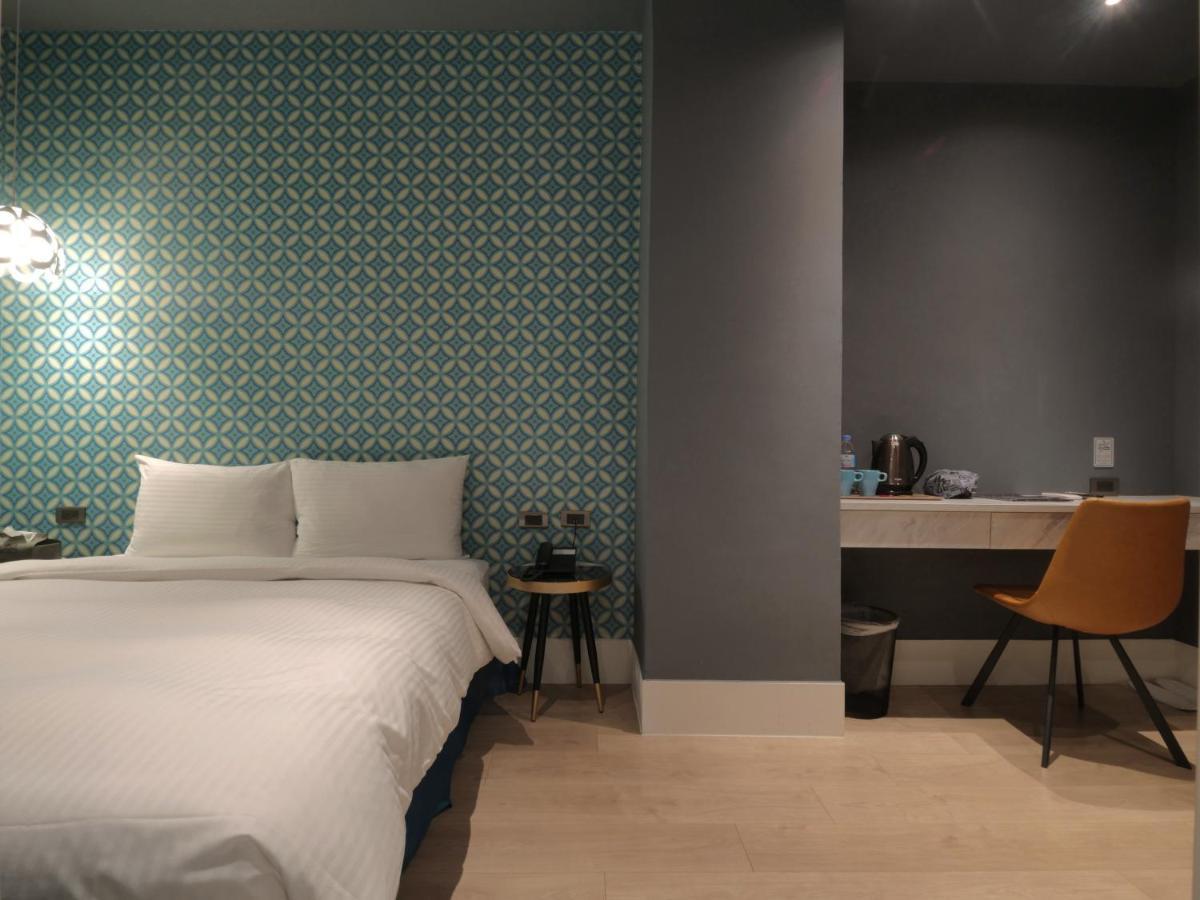 Modern Inn Taichung Esterno foto