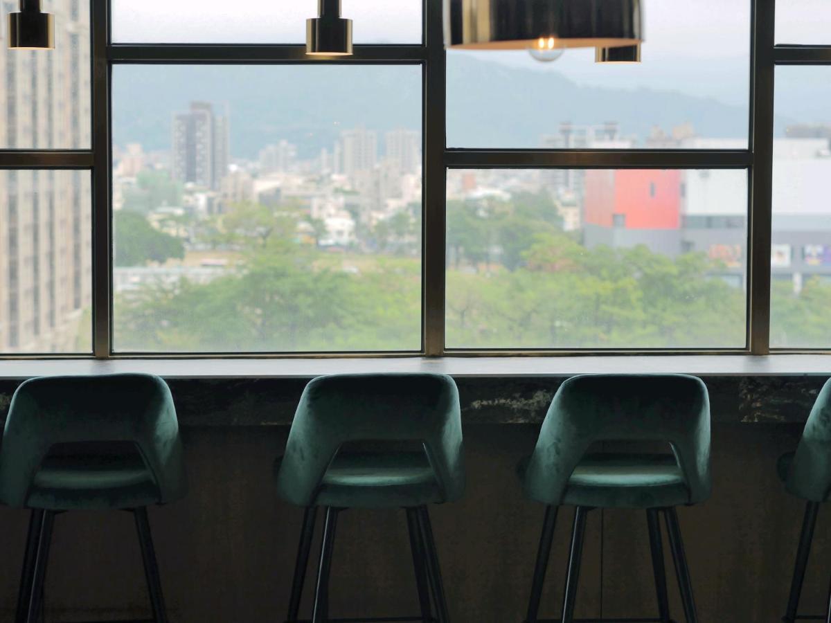 Modern Inn Taichung Esterno foto