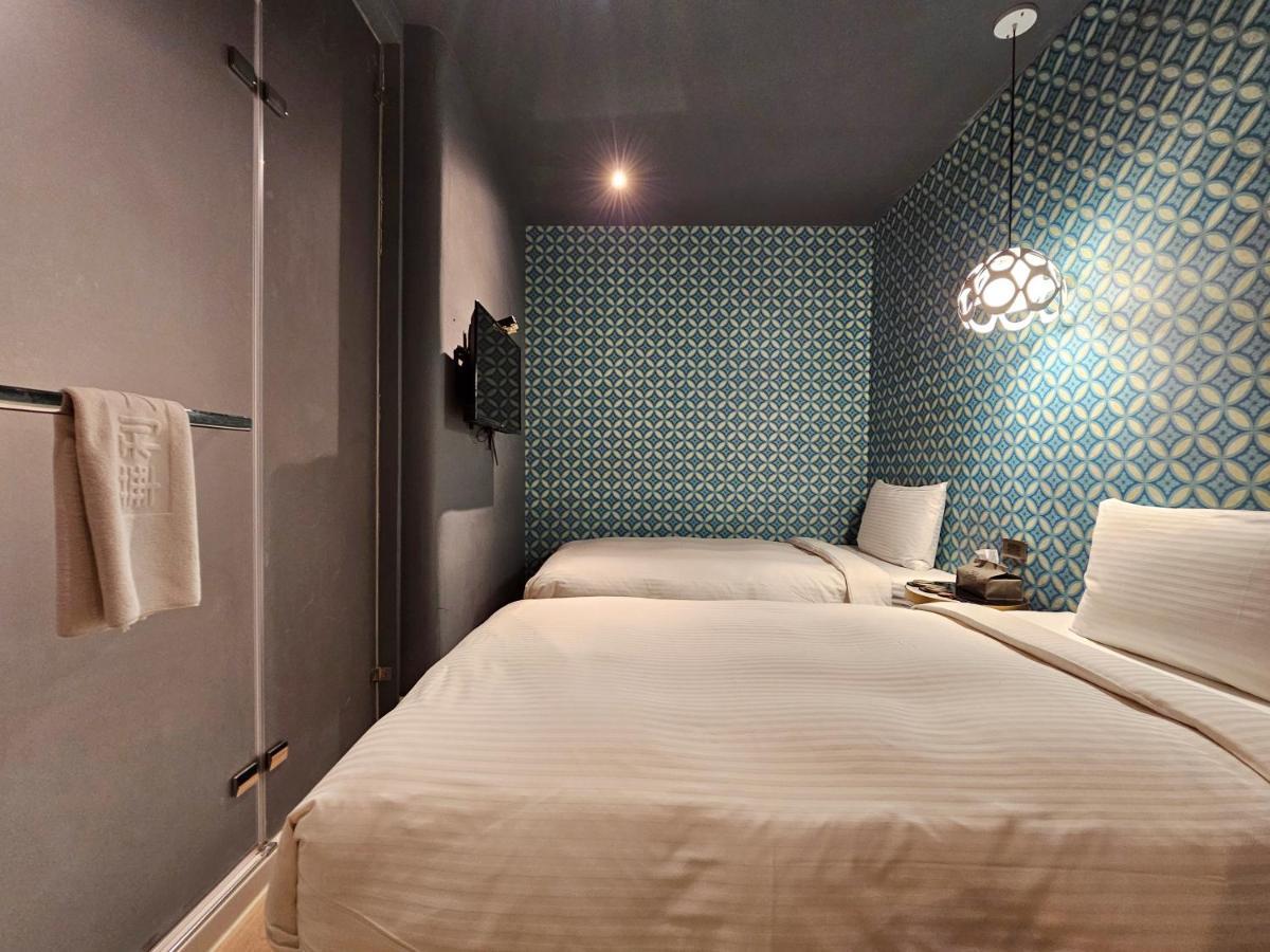 Modern Inn Taichung Esterno foto