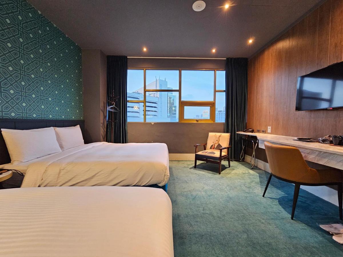 Modern Inn Taichung Esterno foto