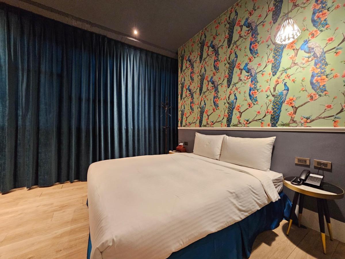 Modern Inn Taichung Esterno foto