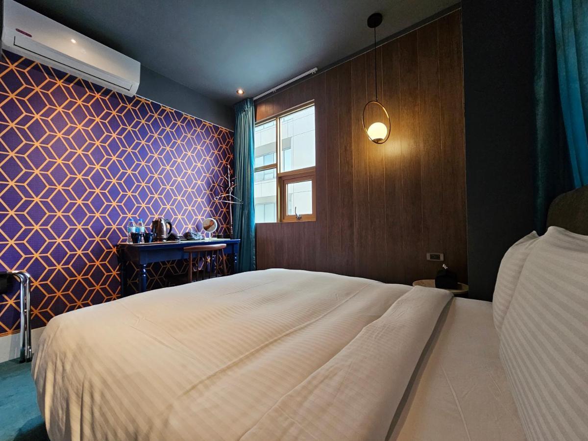 Modern Inn Taichung Esterno foto